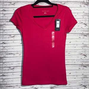 🔥3/$25 Tommy Hilfiger small tee